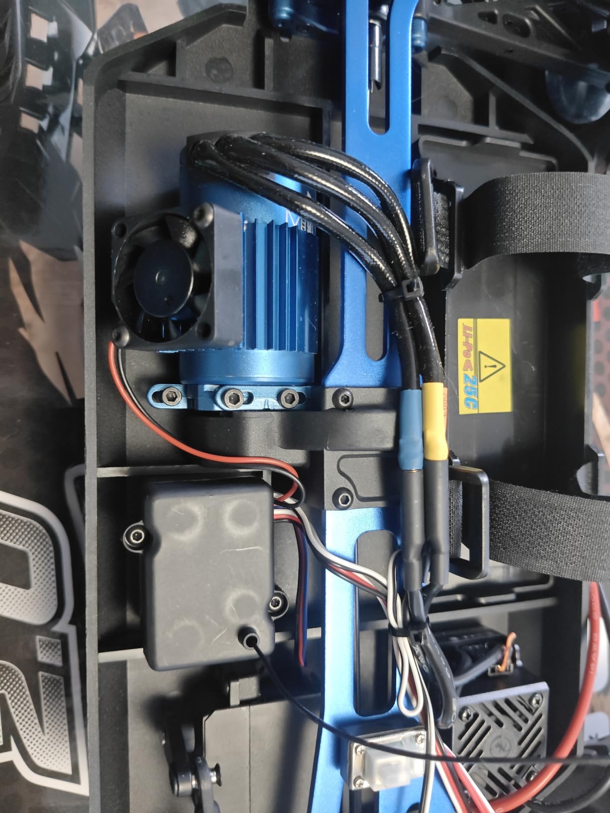 VRX auto RC 1/8 4WD brushless RTR LiPo 3S 50 km/h