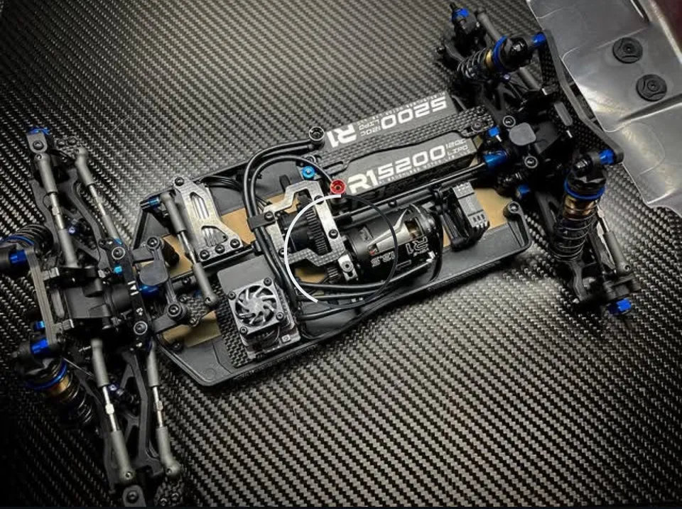 Wallie Builds Build Services 1/10 4WD servizio rebuild automodello