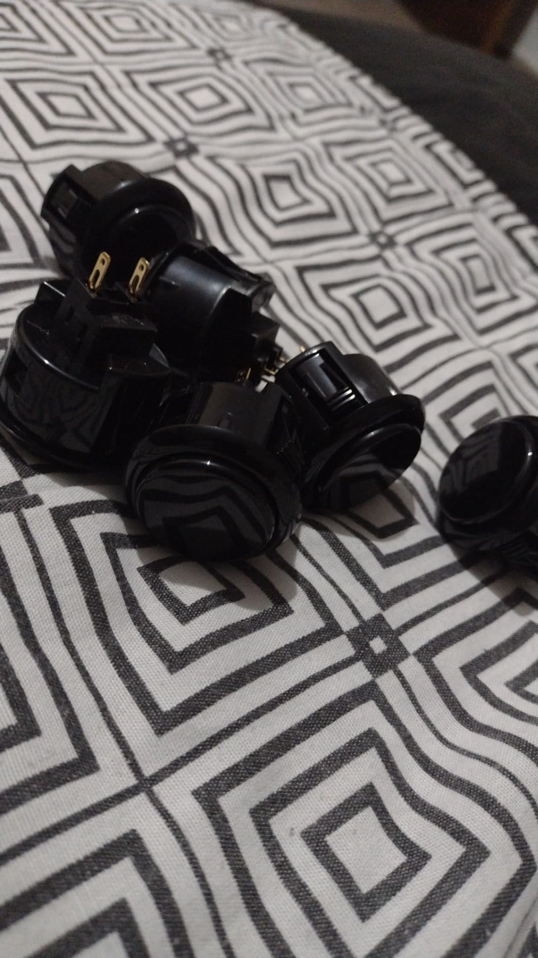 Sanwa OBSF-30 Pulsanti Arcade 30mm Nero 6 Pezzi