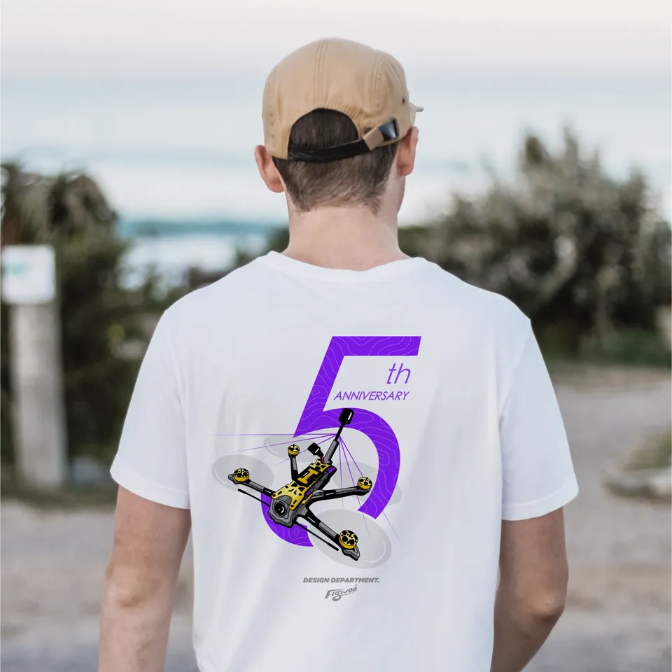 Flywoo T-Shirt 5° Anniversario Maglietta Bianca Cotone