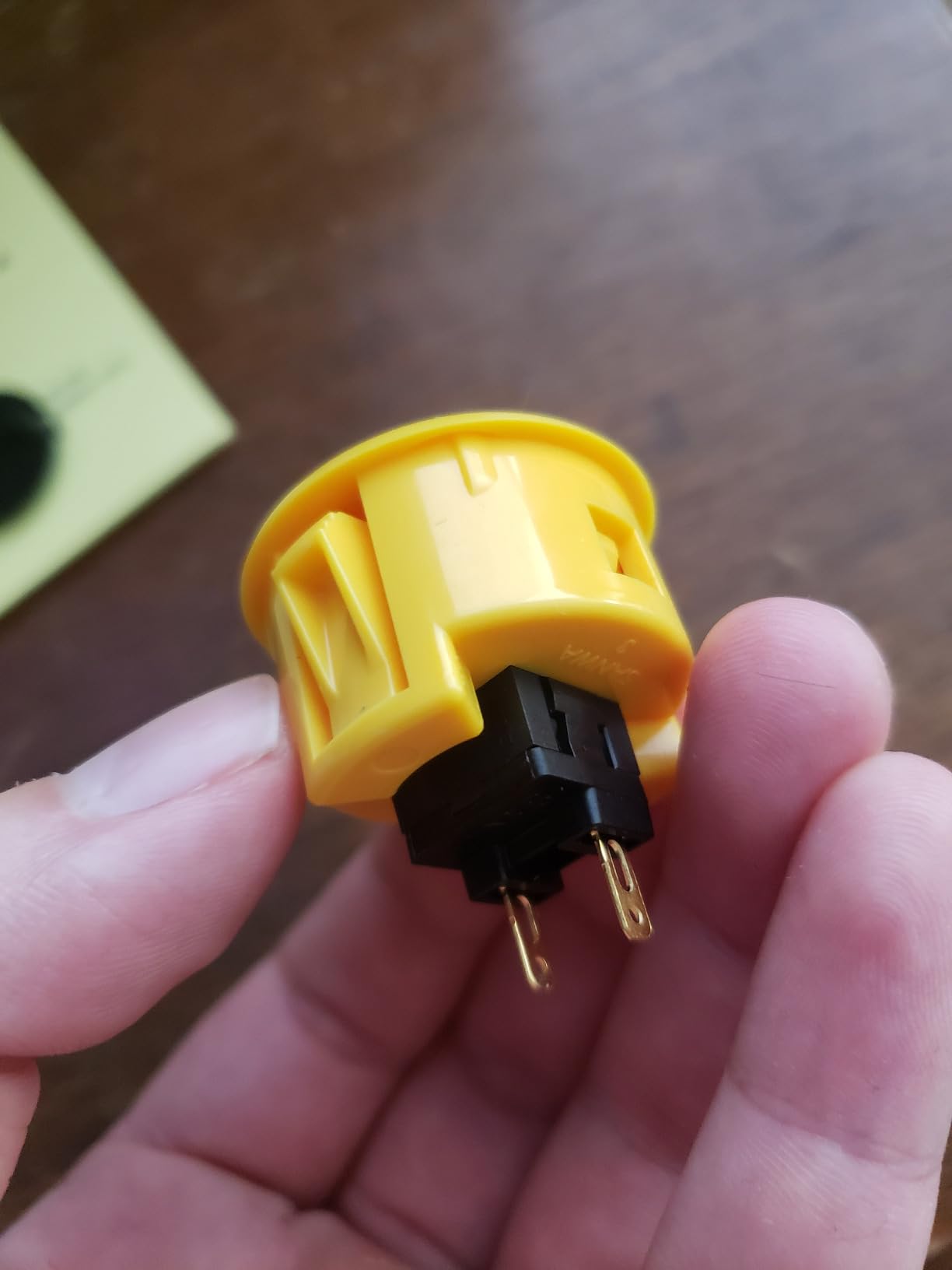Sanwa OBSF-30 pulsanti arcade 30mm gialli 8 pezzi