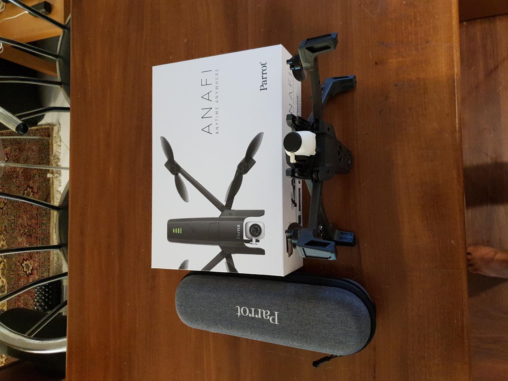 Parrot Anafi Base Drone 4K HDR 21MP Gimbal 180° Nero