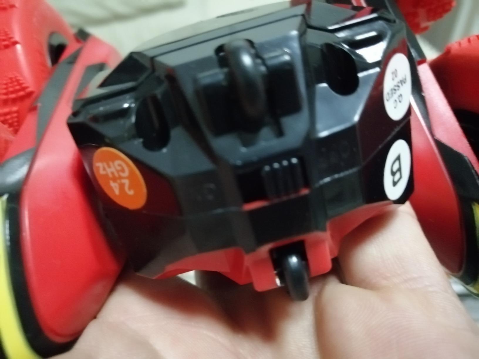 Air Hogs Zero Gravity Laser Auto Pareti Rossa USB