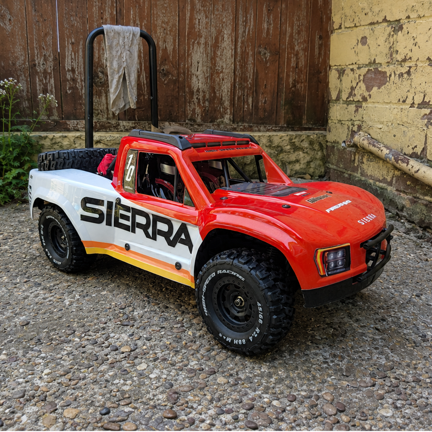 UDIRC Sierra Max UD1002P trophy truck RC 1/10 4WD brushless