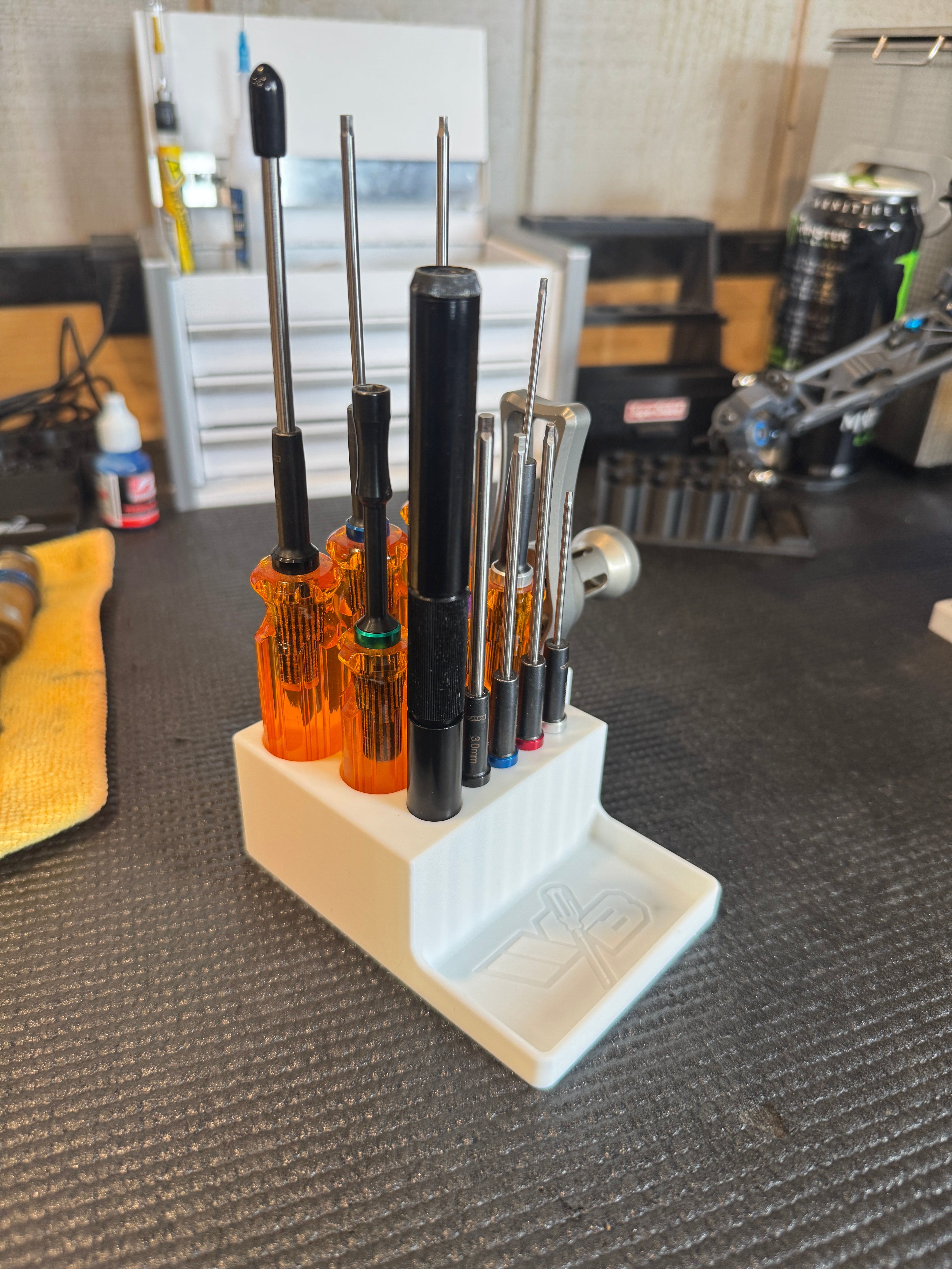 Wallie Builds 3D Printing A1 Tool Rack MIP rastrelliera RC nera