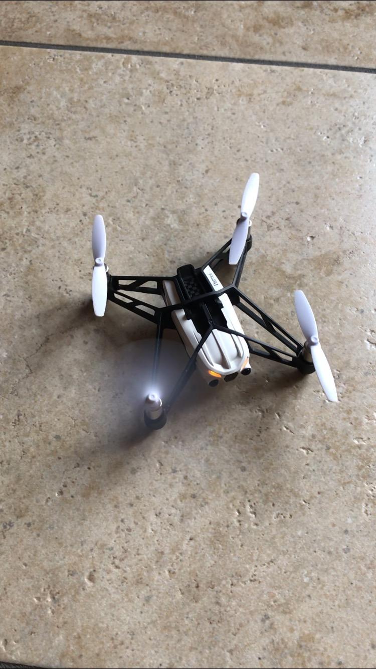 Parrot Hydrofoil NewZ Minidrone Drone Acqua Bianco